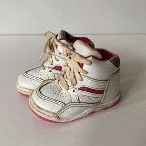 VINTAGE retro baby toddler shoes size 4